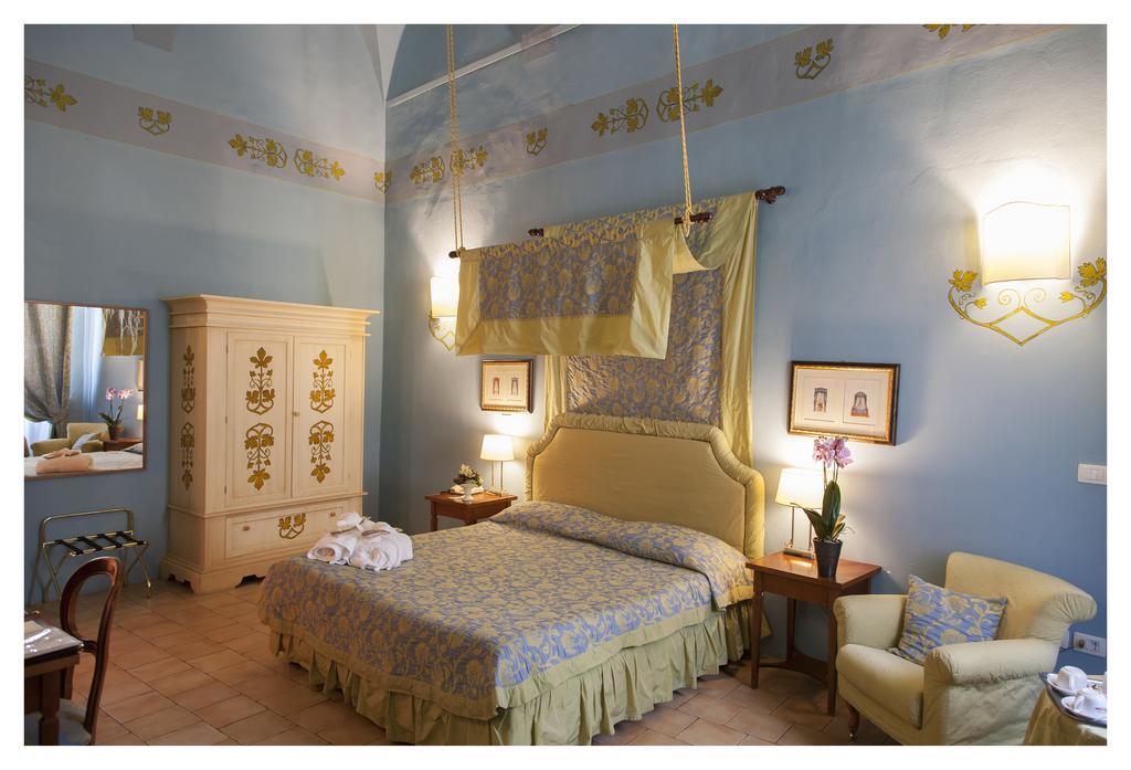 Готель Palazzo Guiderocchi Асколі-Пічено Екстер'єр фото