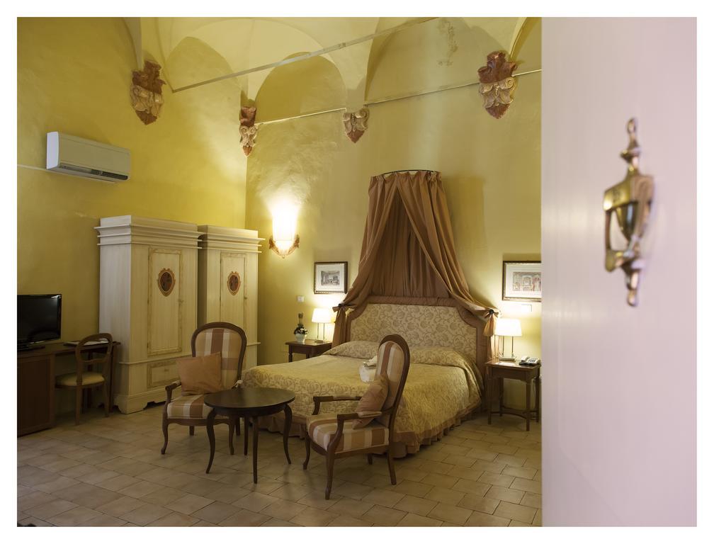 Готель Palazzo Guiderocchi Асколі-Пічено Екстер'єр фото